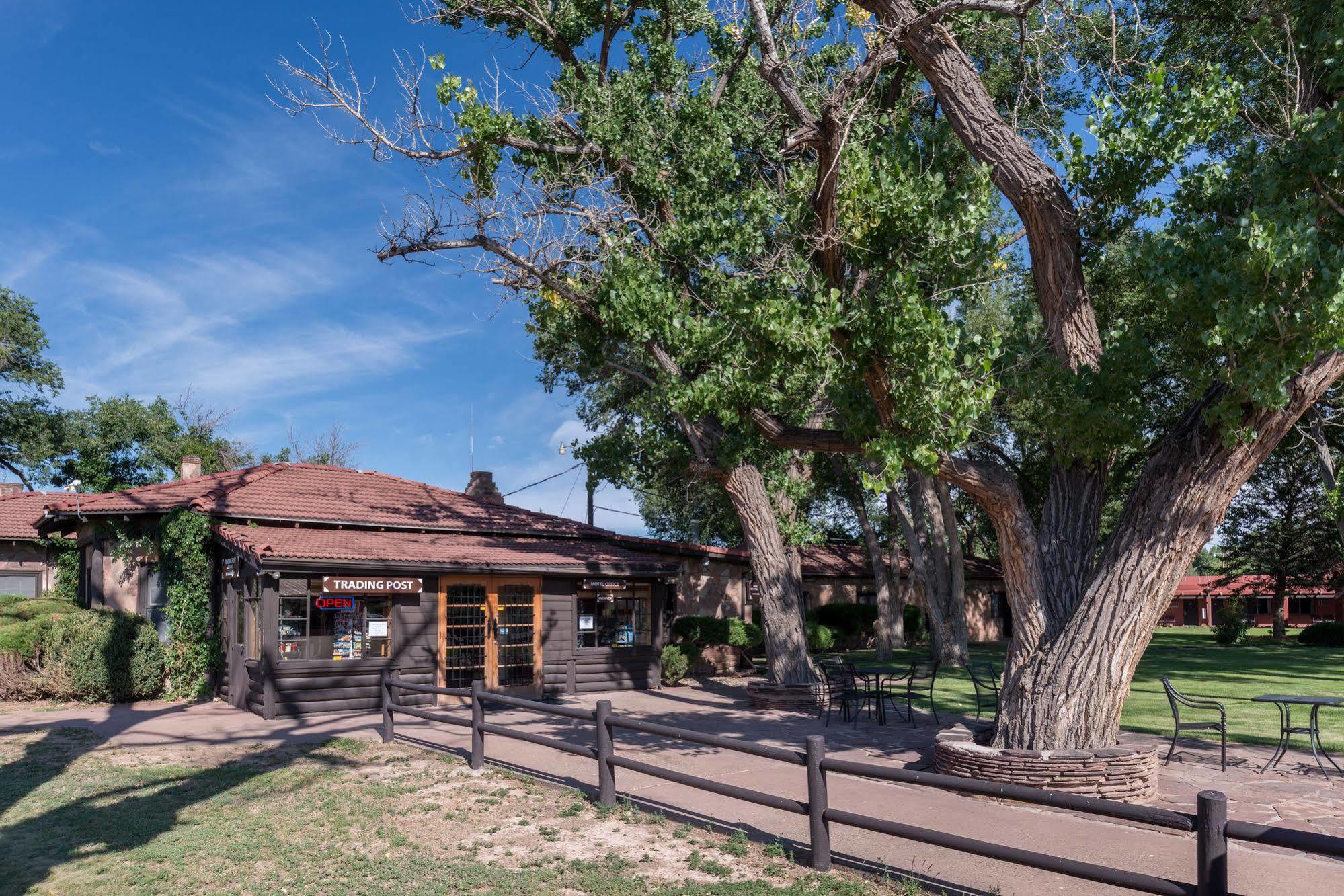 Thunderbird Lodge Chinle Ngoại thất bức ảnh