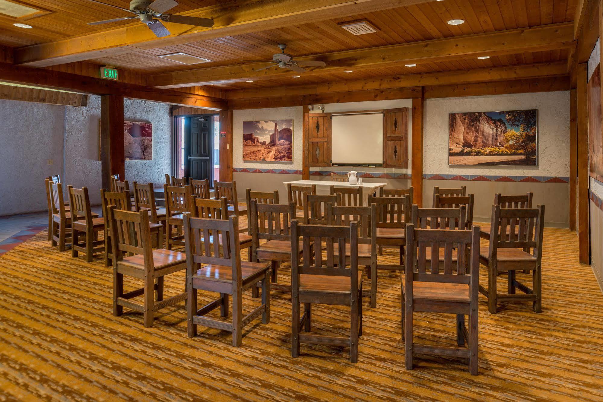 Thunderbird Lodge Chinle Ngoại thất bức ảnh