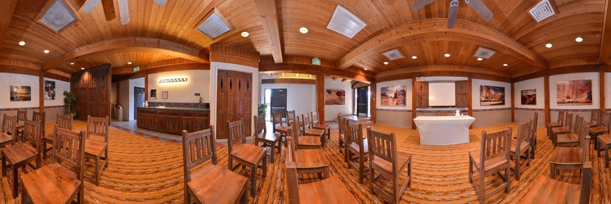Thunderbird Lodge Chinle Ngoại thất bức ảnh